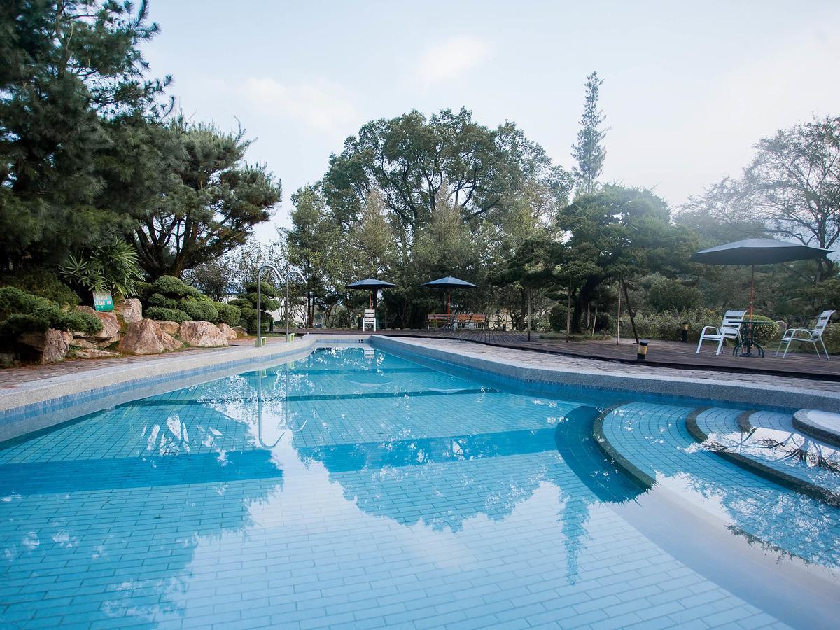 Flying Villa Nantou Exterior photo